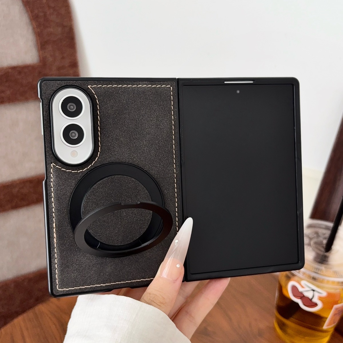 Samsung Galaxy Z Fold 8 Ultra  - Magnetic Charging Stand incelemesi ve fiyatı